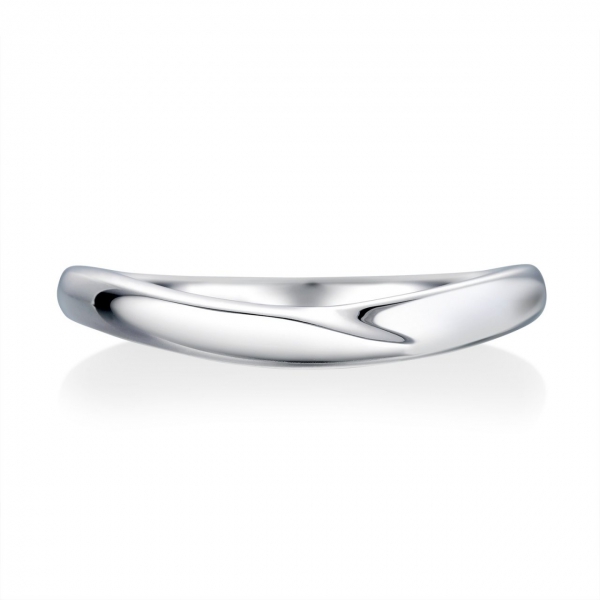 DM-52/49《オーバーエクセレント|Over Excellent》結婚指輪／適度なボリュームのある柔らかな曲面のデザインで、男女を問わず人気の結婚指輪です。