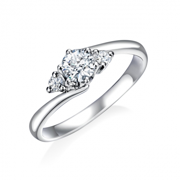 DR-11《オーバーエクセレント|Over Excellent》婚約指輪／端正なデザインが特徴の豪華な婚約指輪です。