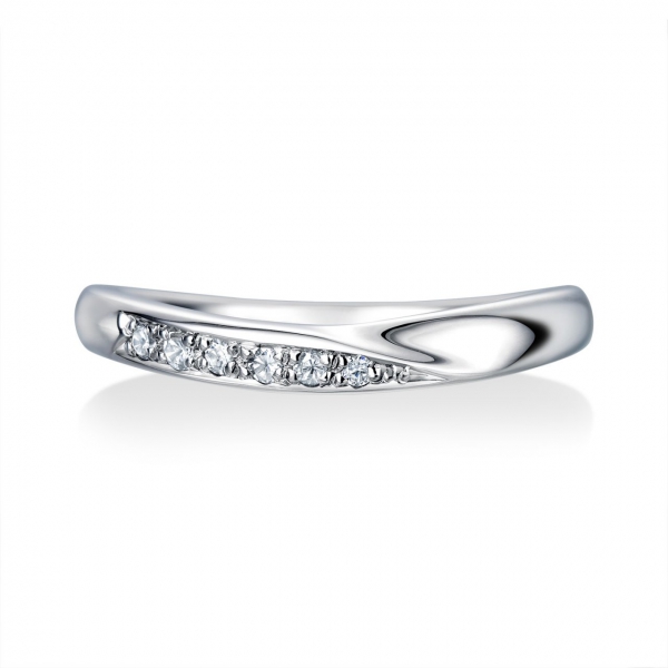 DM-52/49《オーバーエクセレント|Over Excellent》結婚指輪／柔らかなカーブがかわいい結婚指輪です。