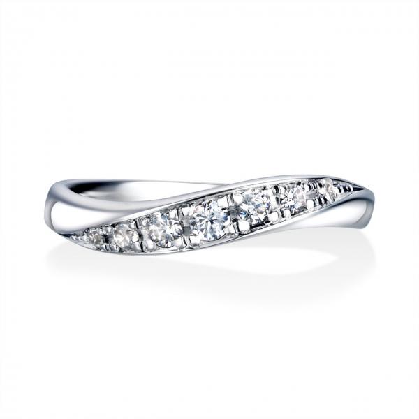 DM-35/38《オーバーエクセレント|Over Excellent》結婚指輪／定番のウェーブタイプながら、曲面の美しさを活かしたデザインの結婚指輪です。