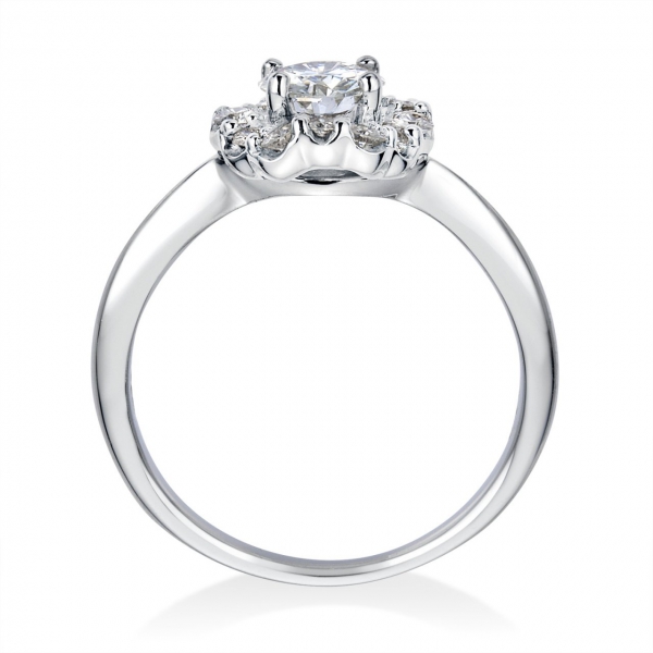 DR-52《オーバーエクセレント|Over Excellent》婚約指輪／圧倒的なボリューム感、豪華な婚約指輪です。
