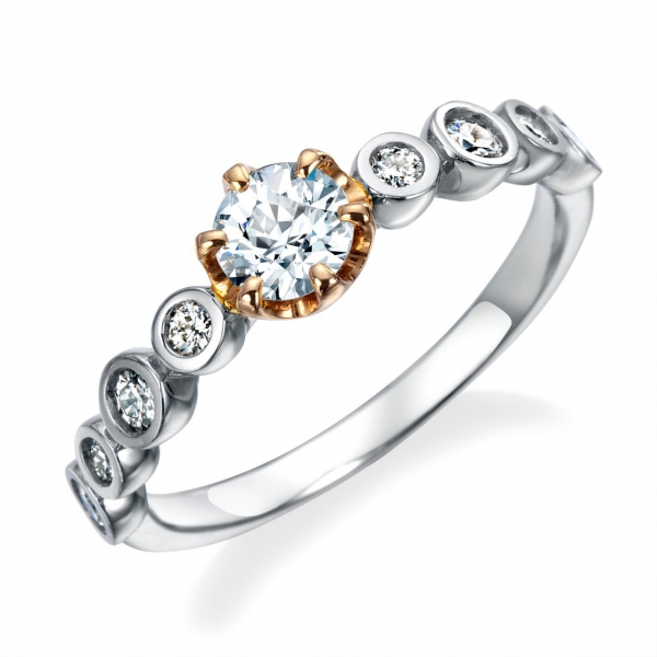 DR-97《オーバーエクセレント|Over Excellent》婚約指輪／ダイヤモンドの輝きときらめきが指元を飾る婚約指輪
